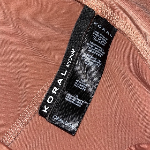 Koral Lustrous Infinity High Rise Legging - Picture 16 of 16